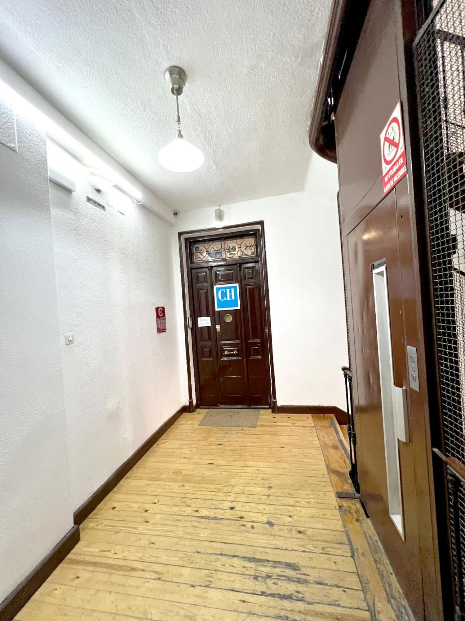 Hostal Abel Victoriano Madrid Luaran gambar