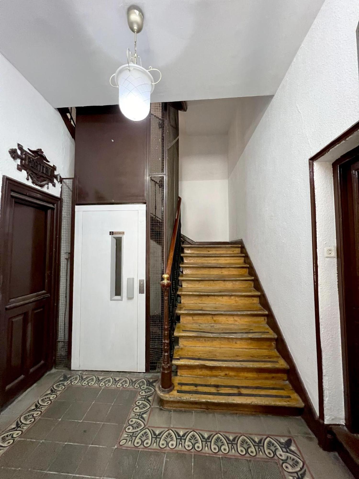 Hostal Abel Victoriano Madrid Luaran gambar