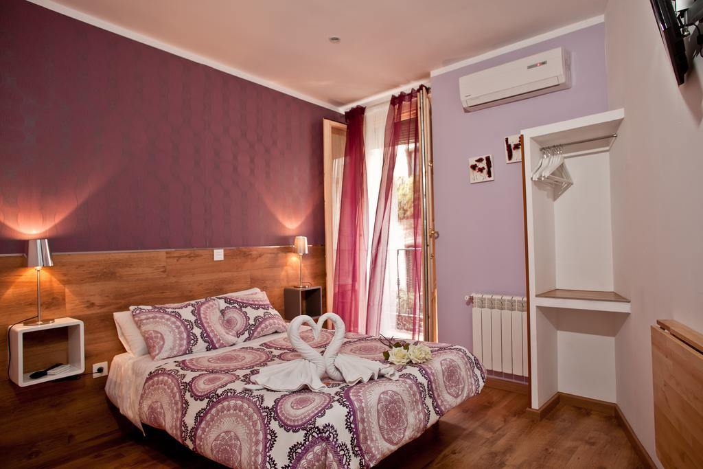 Hostal Abel Victoriano Madrid Luaran gambar